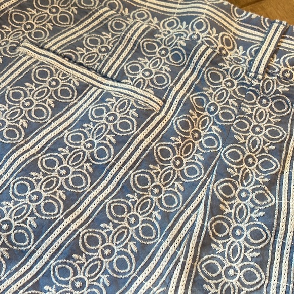 LOFT Embroidered Riviera Short - Picture 3 of 9